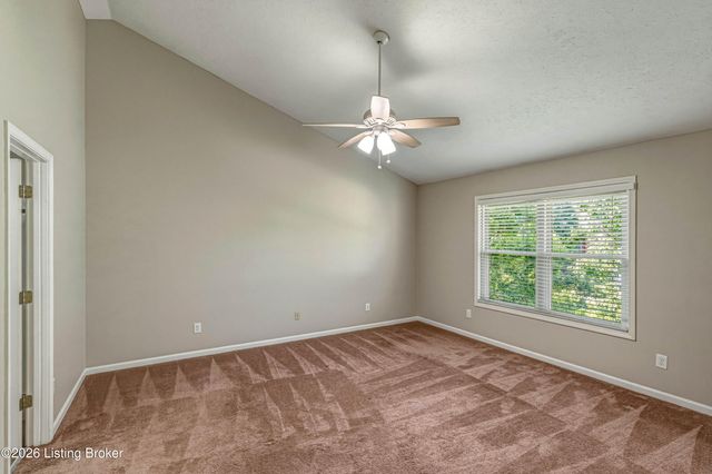 8305 Adams Run Rd, Louisville, KY 40228