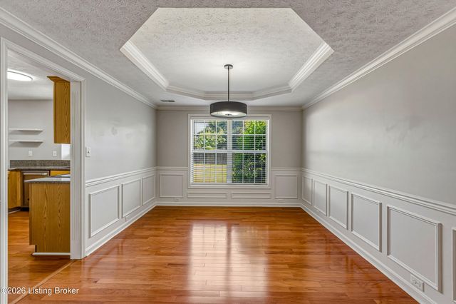 8305 Adams Run Rd, Louisville, KY 40228