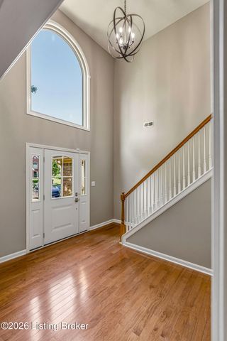 8305 Adams Run Rd, Louisville, KY 40228