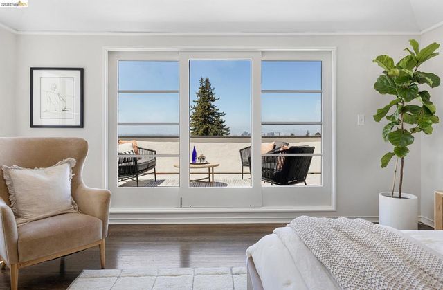 110 Somerset Rd, Piedmont, CA 94611