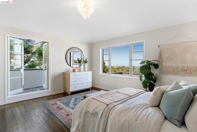 110 Somerset Rd, Piedmont, CA 94611