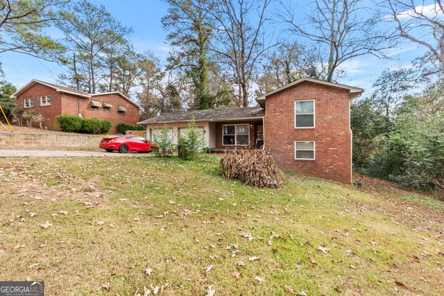 108 Woodsdale Drive, Warner Robins, GA 31088