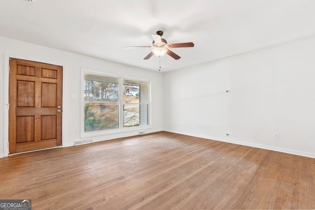 108 Woodsdale Drive, Warner Robins, GA 31088