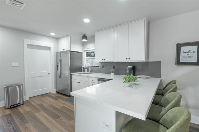 1015 East 27th Street, Bryan, TX 77803