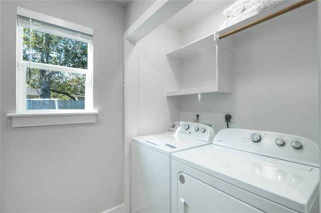 1015 East 27th Street, Bryan, TX 77803