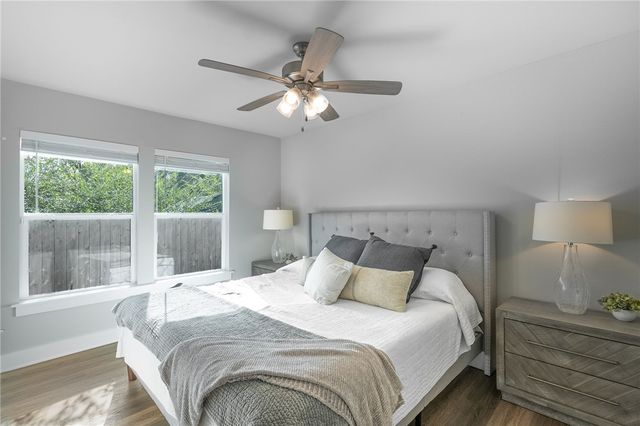 1015 East 27th Street, Bryan, TX 77803