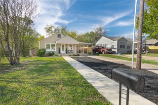 1015 East 27th Street, Bryan, TX 77803