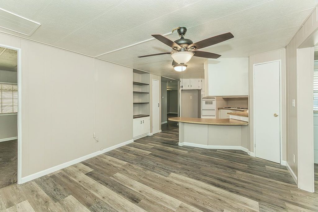 Image 17 of property listing at 371 Bethel Avenue # 74, Sanger, CA 93657