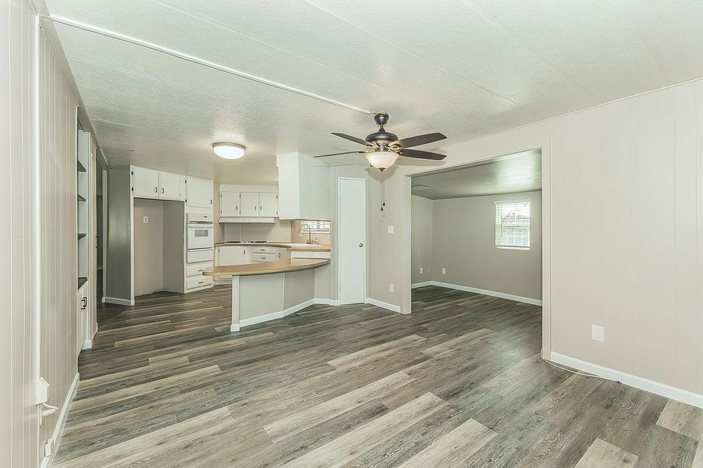 Image 18 of property listing at 371 Bethel Avenue # 74, Sanger, CA 93657