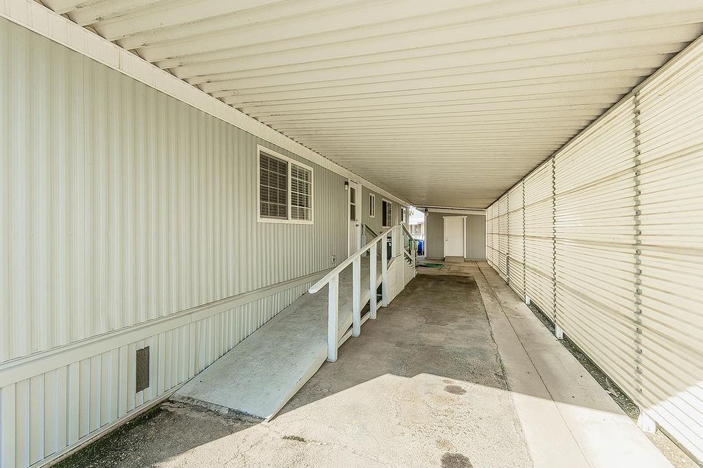 Image 37 of property listing at 371 Bethel Avenue # 74, Sanger, CA 93657