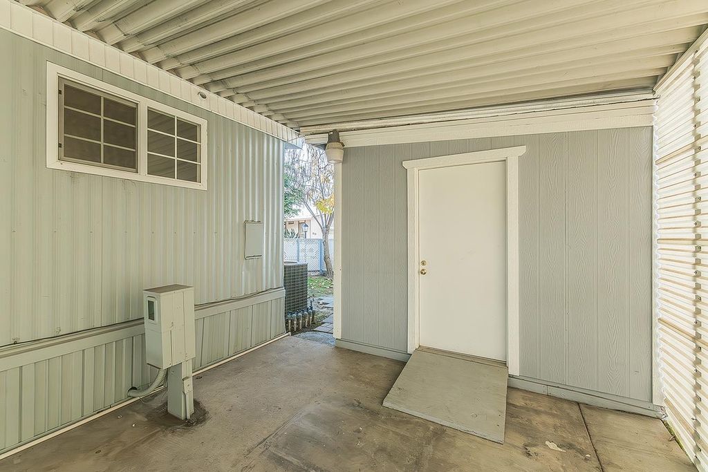 Image 39 of property listing at 371 Bethel Avenue # 74, Sanger, CA 93657