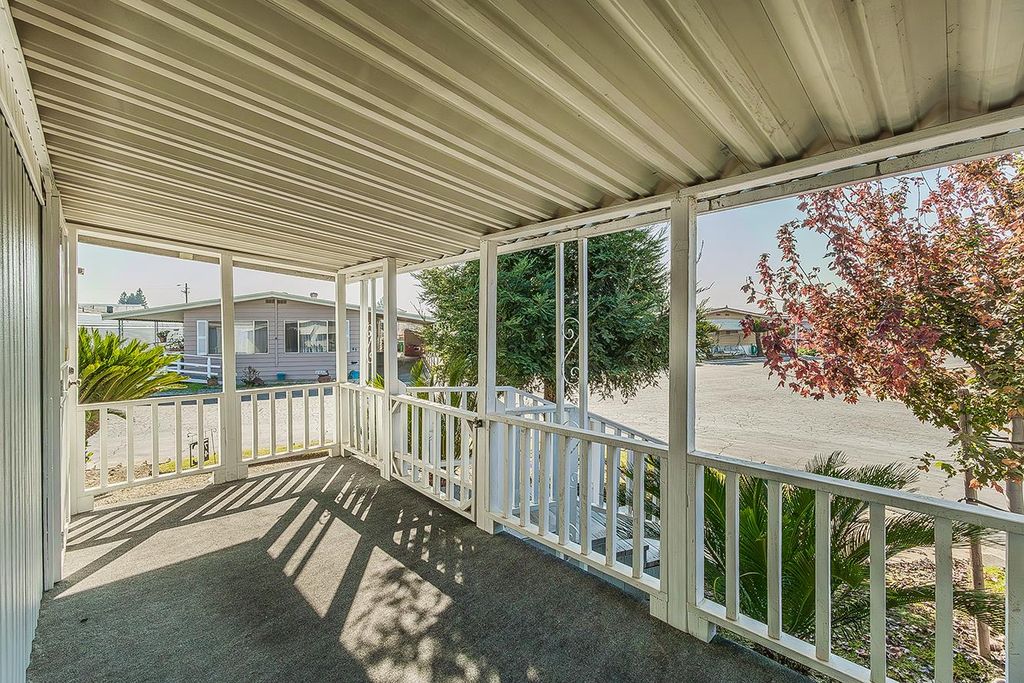 Image 5 of property listing at 371 Bethel Avenue # 74, Sanger, CA 93657