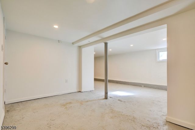 58 Zeliff Ave, Little Falls Twp., NJ 07424