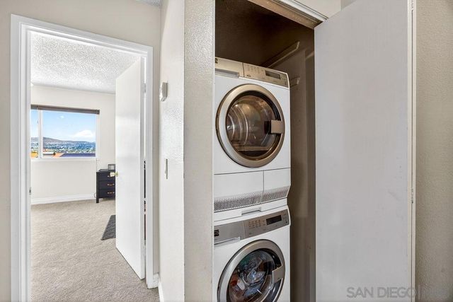 10810 Riderwood Ter C, Santee, CA 92071