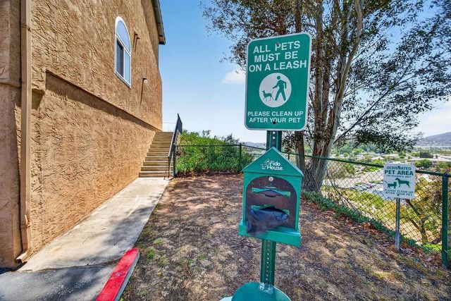 10810 Riderwood Ter C, Santee, CA 92071