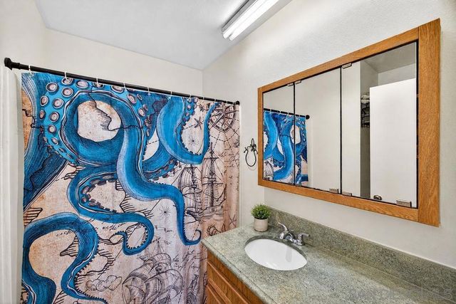 10810 Riderwood Ter C, Santee, CA 92071