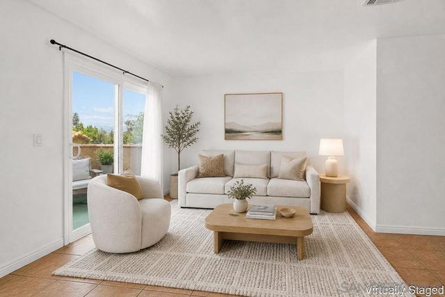 10810 Riderwood Ter C, Santee, CA 92071