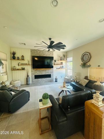 12657 W FETLOCK Trail, Peoria, AZ 85383