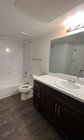 12735 Whittington Drive 04-055, Houston, TX 77077