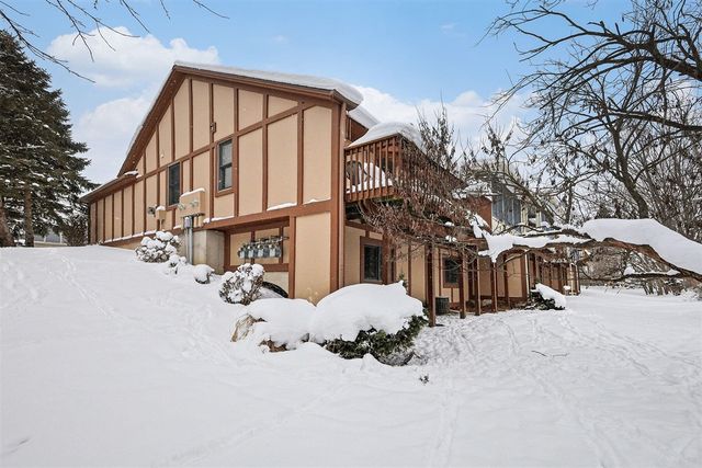 3028 Kay Drive, Grand Rapids, MI 49508