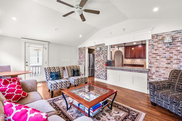 810 Bryn Mawr Court, Apex, NC 27502