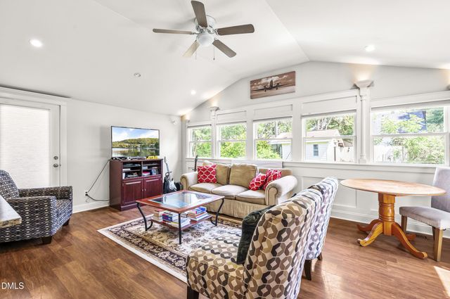 810 Bryn Mawr Court, Apex, NC 27502