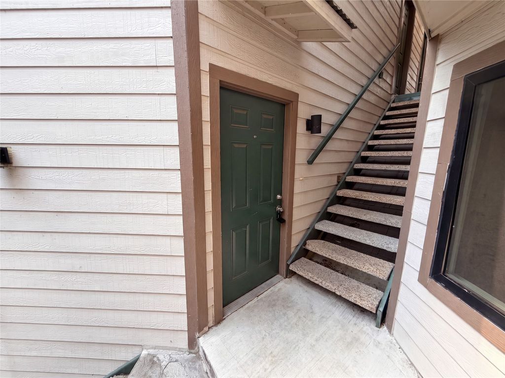 2311 Balsam Drive H210, Arlington, TX 76006 — photo 2