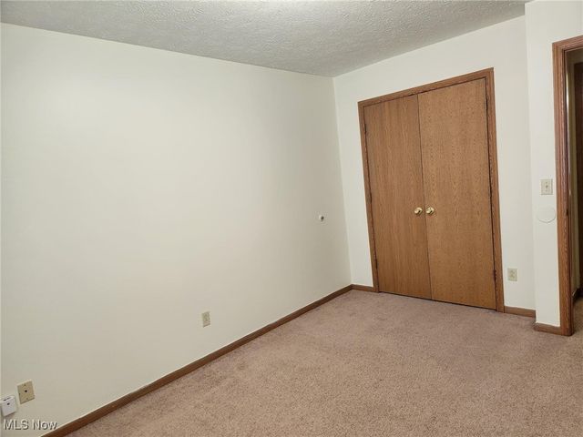2954 Megan Circle, Youngstown, OH 44505