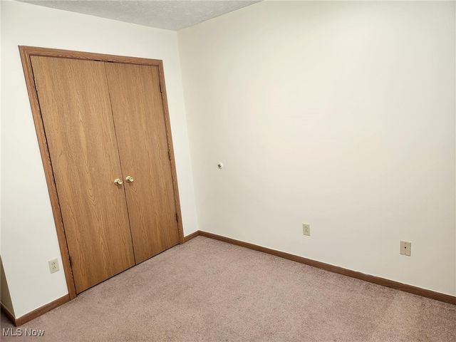 2954 Megan Circle, Youngstown, OH 44505