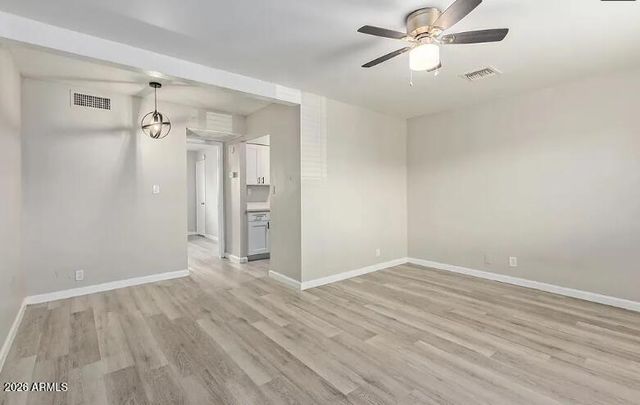 2942 N 34TH Place 06, Phoenix, AZ 85018