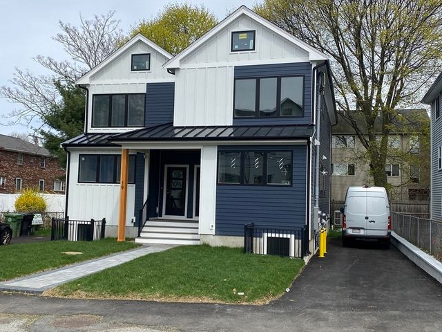 19 Keith St 1, Watertown, MA 02472
