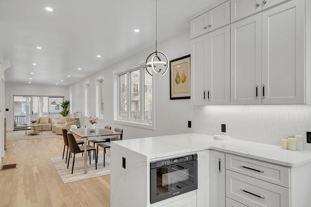 19 Keith St 1, Watertown, MA 02472