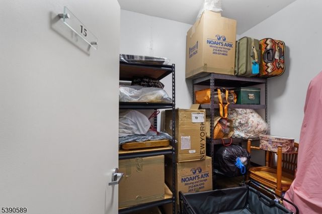 80 Claremont Rd unit 206 206, Bernardsville Boro, NJ 07924