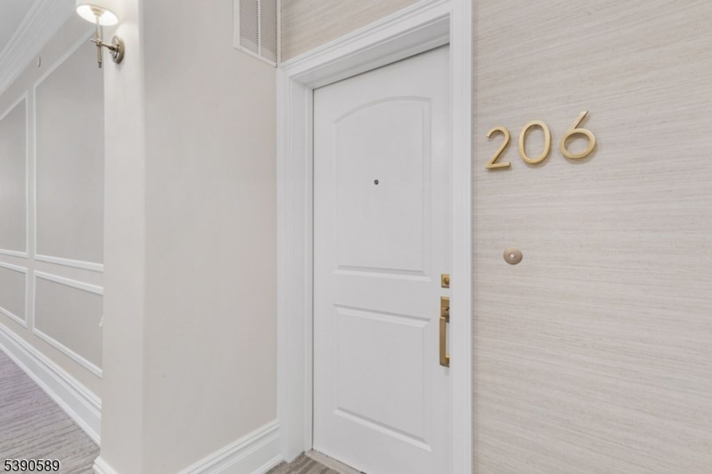 80 Claremont Rd unit 206 206, Bernardsville Boro, NJ 07924 — photo 4