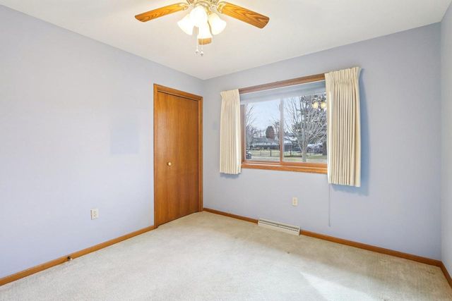 310 Kay Drive, Waunakee, WI 53597