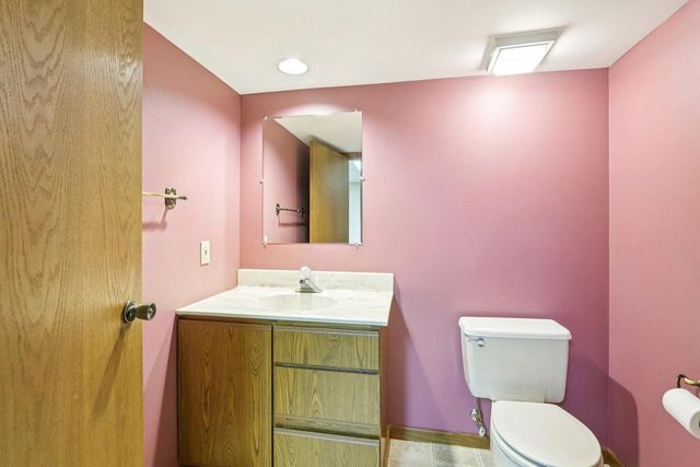 310 Kay Drive, Waunakee, WI 53597