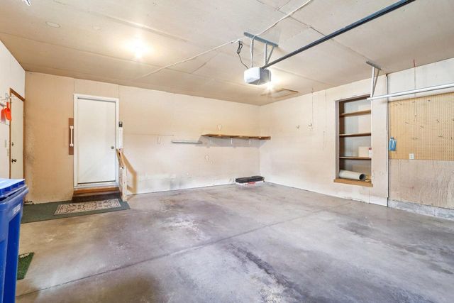 310 Kay Drive, Waunakee, WI 53597