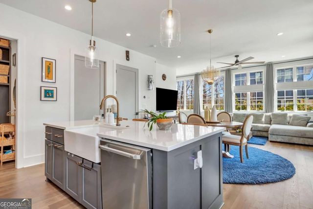 335 2nd Street, Fayetteville, GA 30214