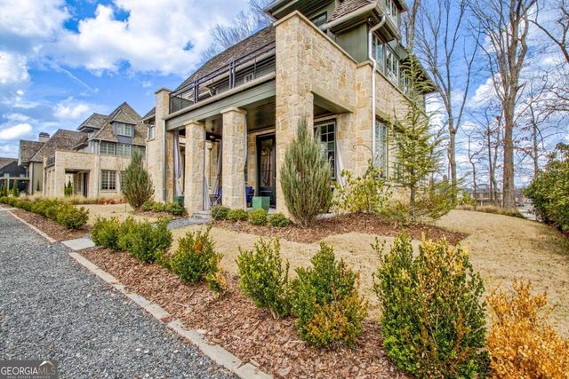 335 2nd Street, Fayetteville, GA 30214