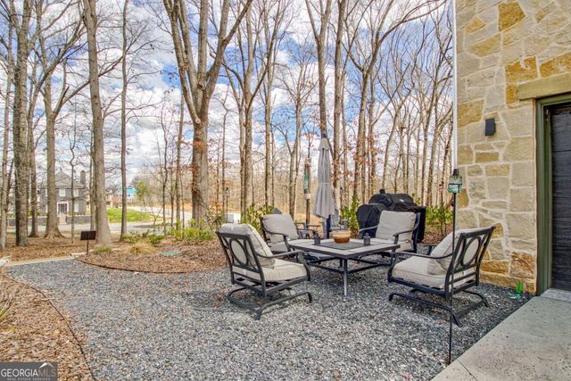 335 2nd Street, Fayetteville, GA 30214