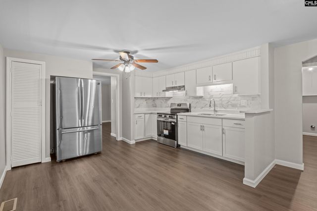 471 Doctor Drive, Hopkins, SC 29061