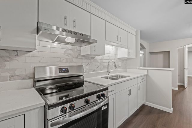 471 Doctor Drive, Hopkins, SC 29061