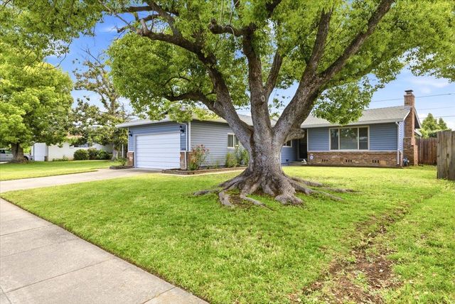 7300 Flamingo Way, Sacramento, CA 95828