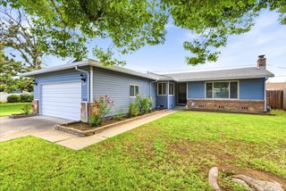 7300 Flamingo Way, Sacramento, CA 95828