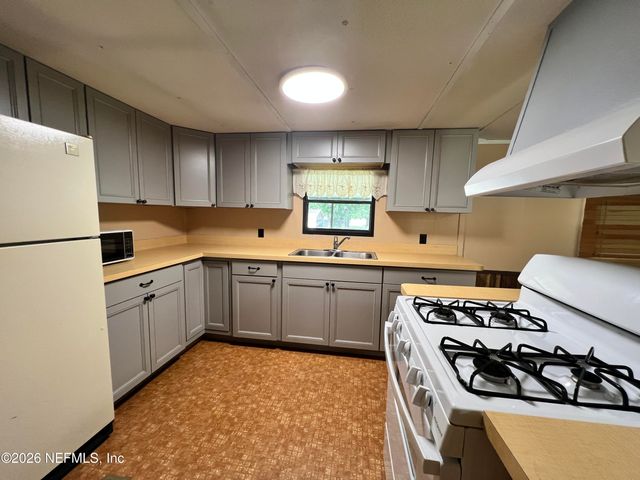 14250 TIKI Lane, Jacksonville, FL 32226
