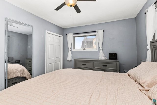 5914 Banks Ave, Superior, WI 54880