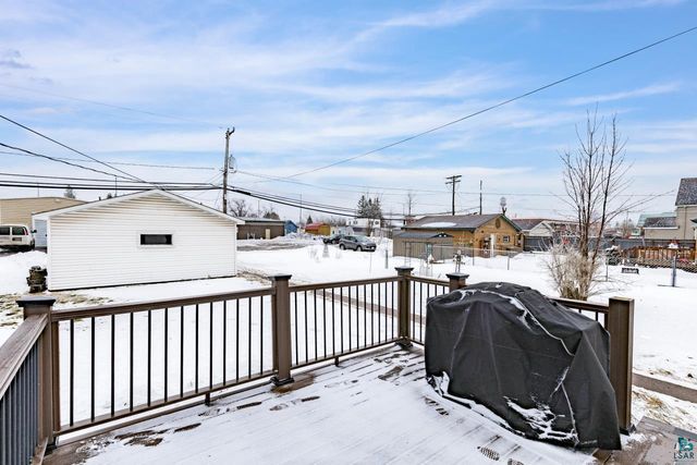 5914 Banks Ave, Superior, WI 54880