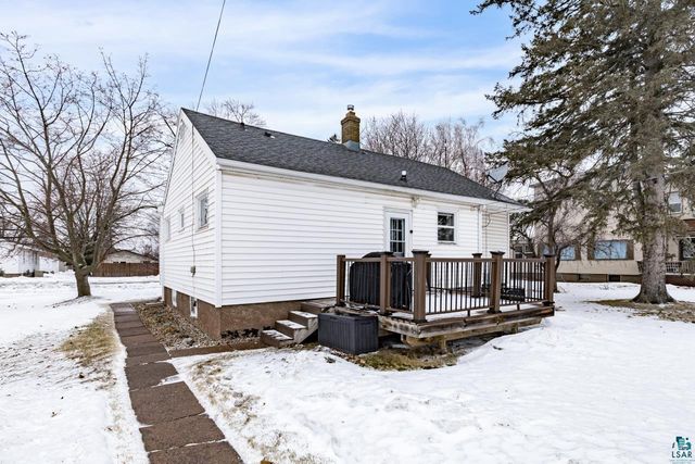 5914 Banks Ave, Superior, WI 54880