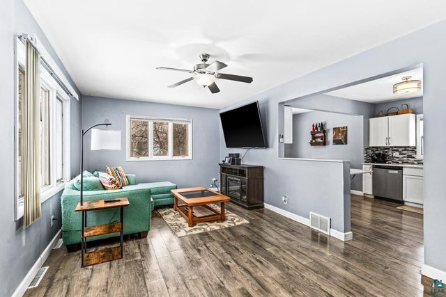 5914 Banks Ave, Superior, WI 54880