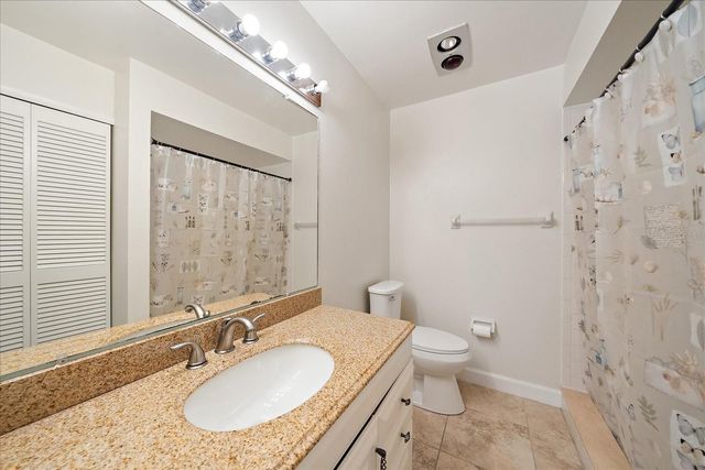 5654 GARDENS DRIVE, Sarasota, FL 34243